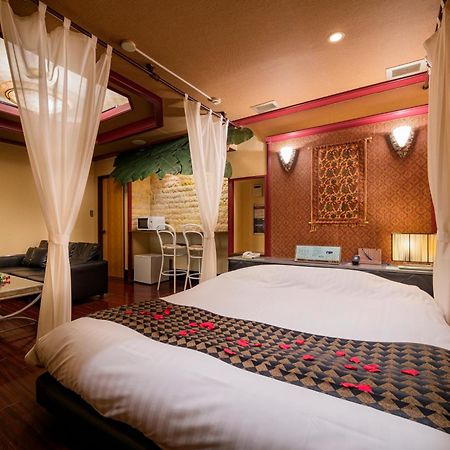 Hotel Mobilia (Adults Only) Tsurugashima Luaran gambar