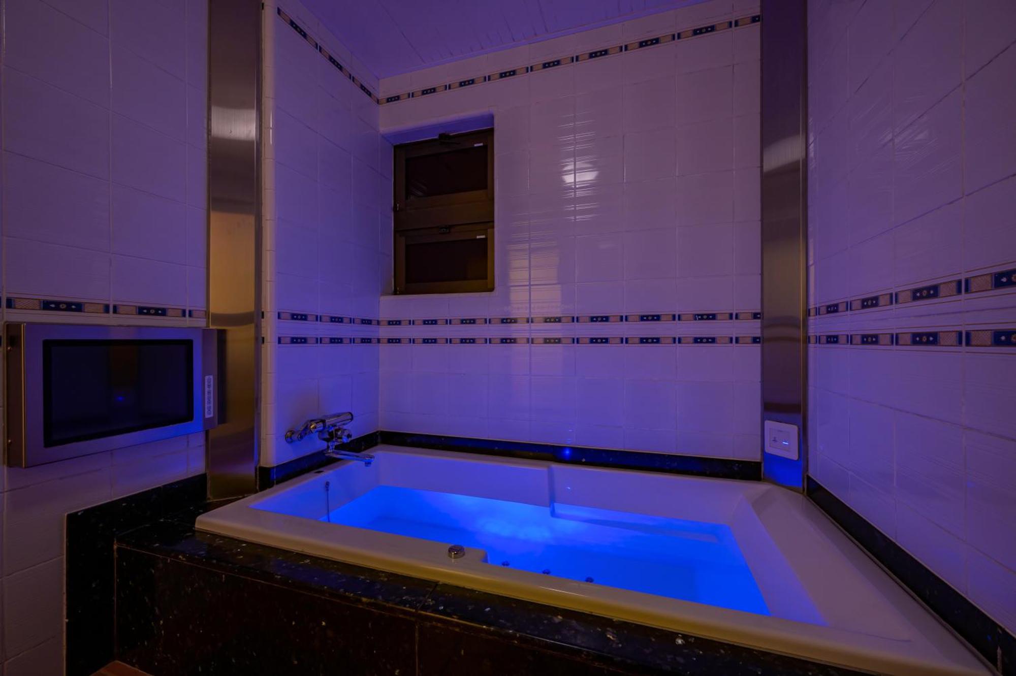 Hotel Mobilia (Adults Only) Tsurugashima Luaran gambar