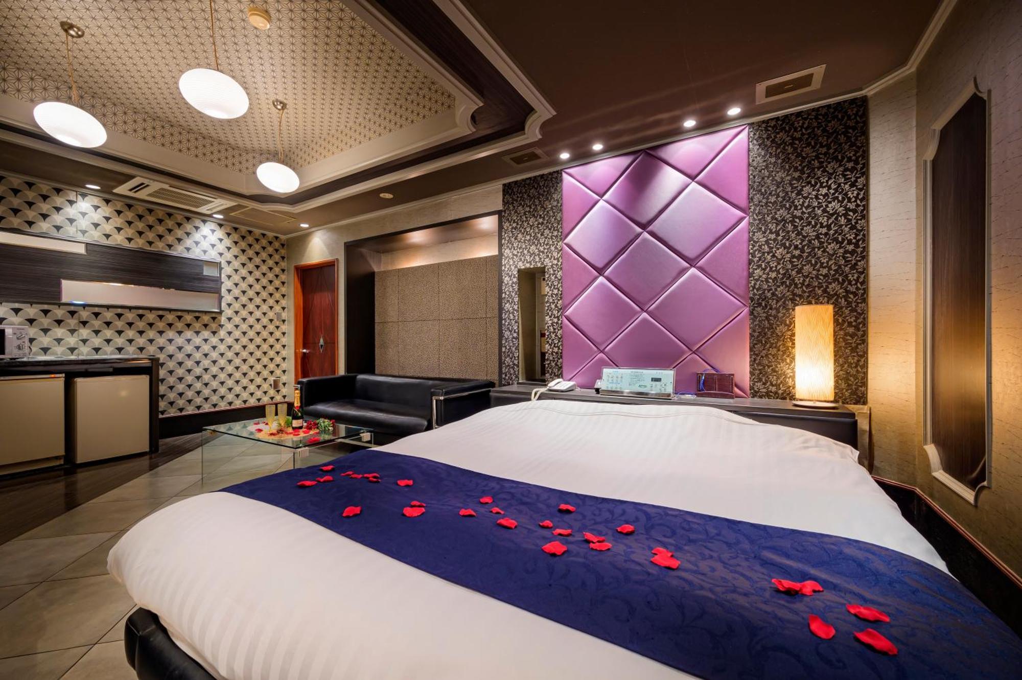 Hotel Mobilia (Adults Only) Tsurugashima Luaran gambar
