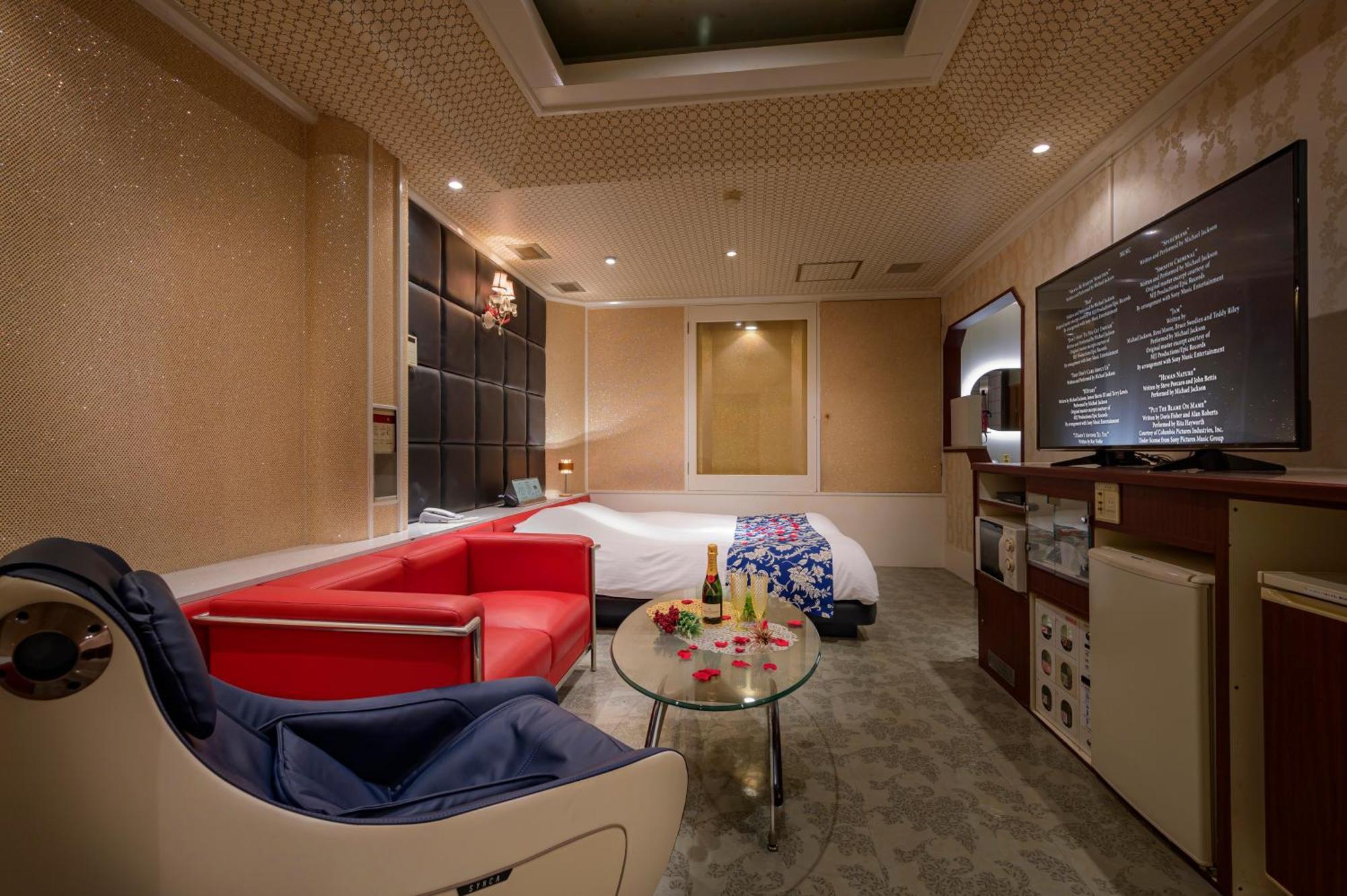 Hotel Mobilia (Adults Only) Tsurugashima Luaran gambar