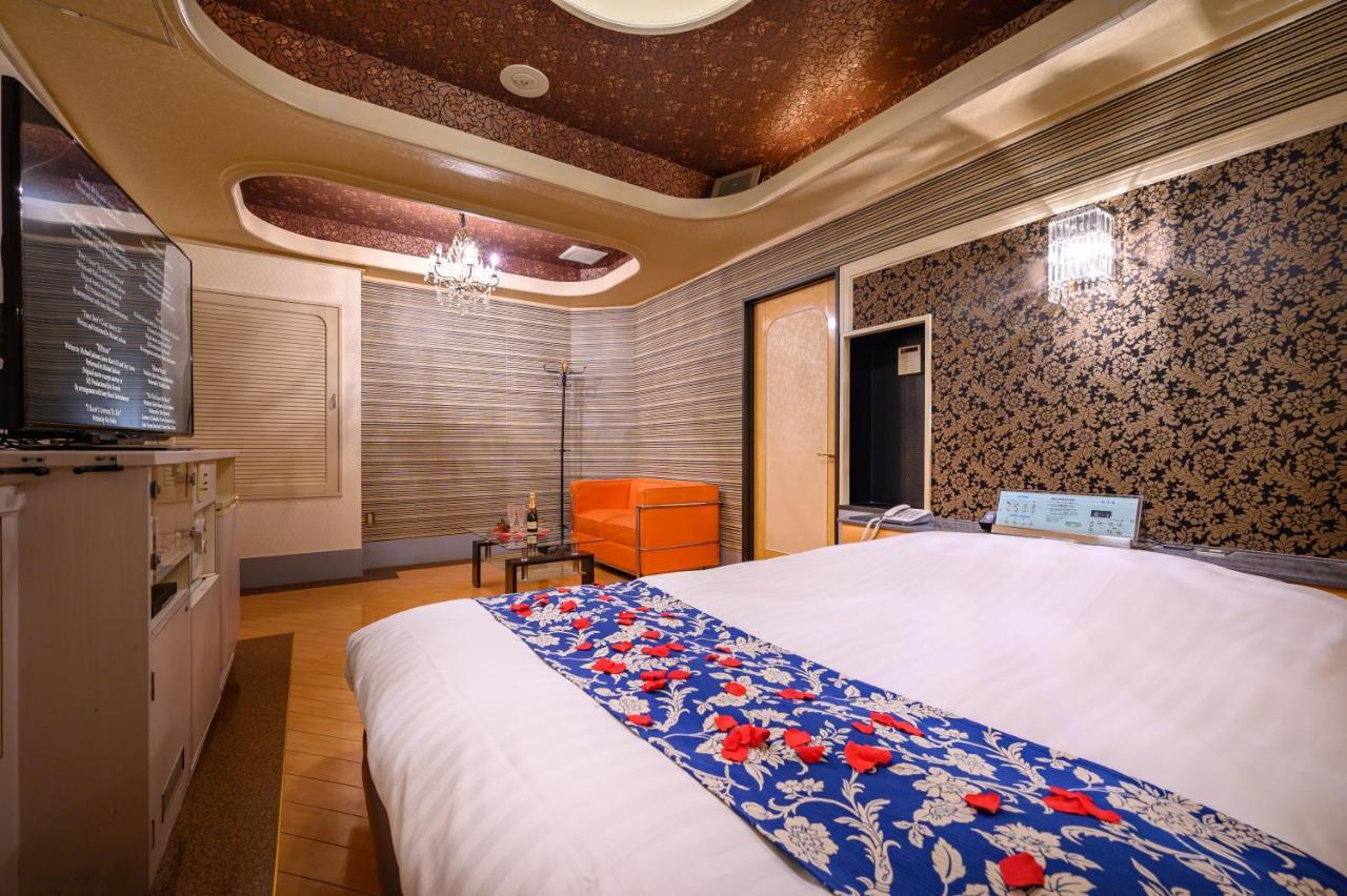Hotel Mobilia (Adults Only) Tsurugashima Luaran gambar